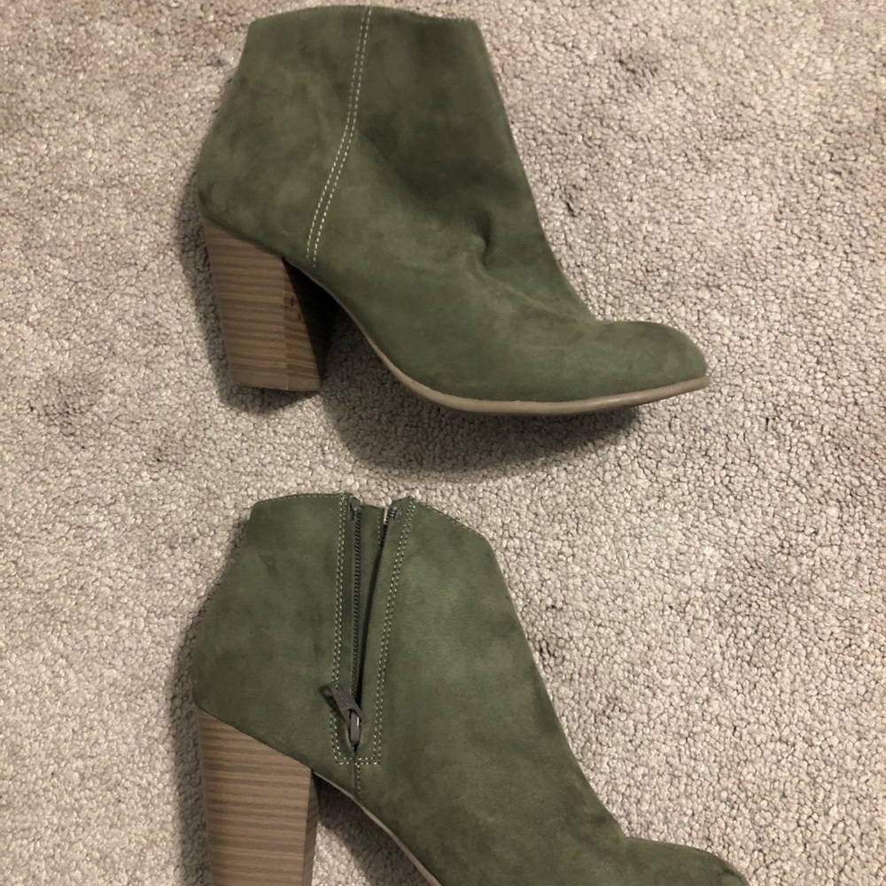 Old Navy boots